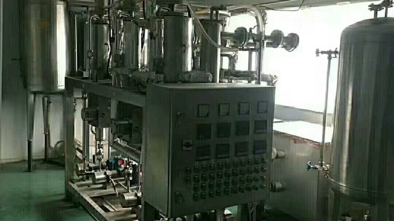 成都食品级蒸馏塔：揭秘其关键特性与选购要点